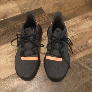 Adidas Tubular Charcoal and orange size 7